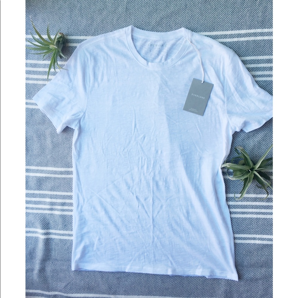 Men’s white EVERLANE T-shirt. Sz. M. NWT